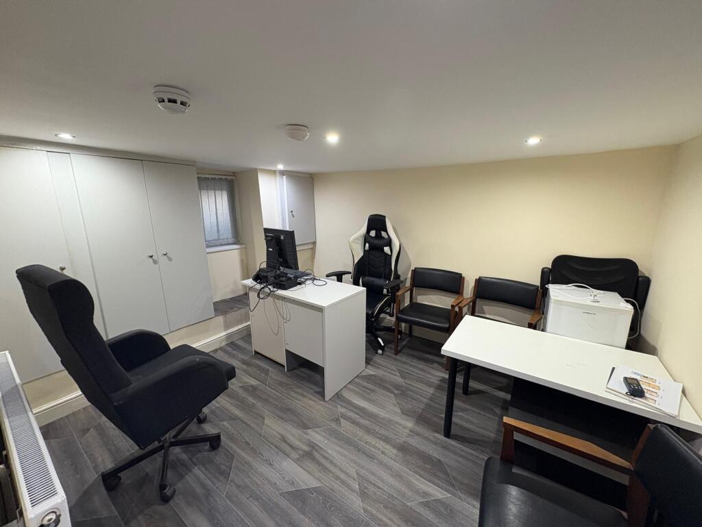 Aycliffe Grove, Longsight photo 3