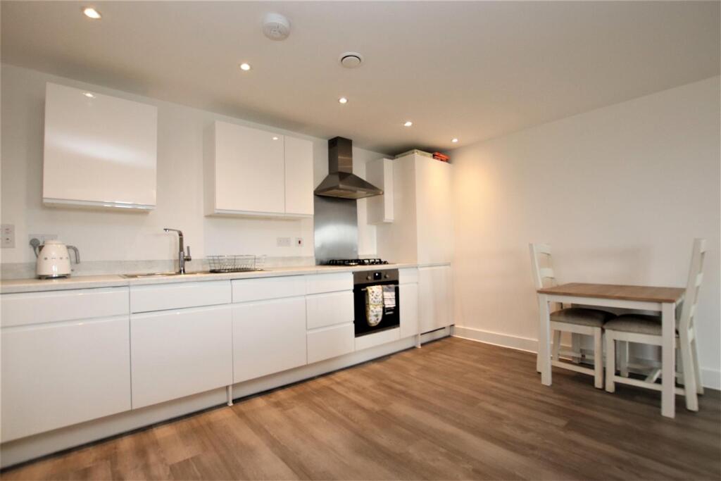 Additional image 3 of Matilda House, Bath, BA2 5FD