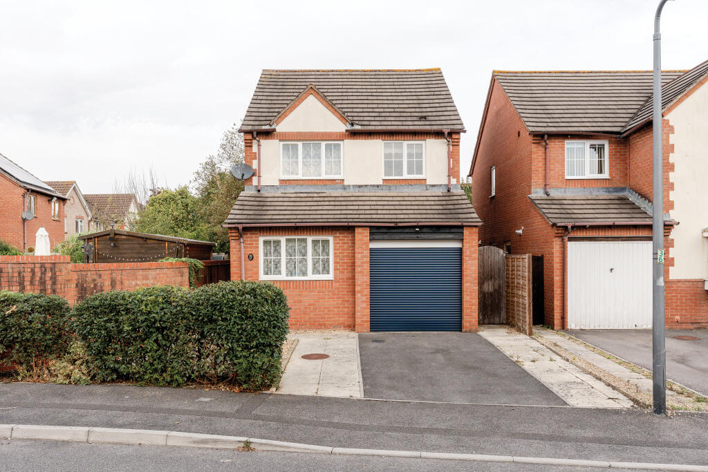 Main image of property: Dewfalls Drive, Bradley Stoke, Bristol, Gloucestershire