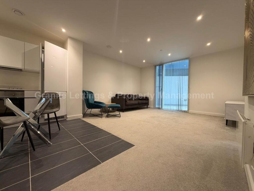 Apartment in Manchester, Greater Manchester - View 2