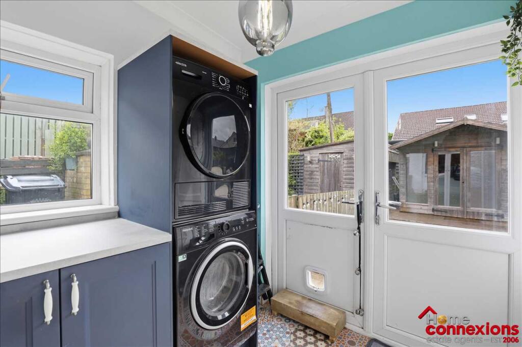 Holehouse Road, Eaglesham, EAGLESHAM - More