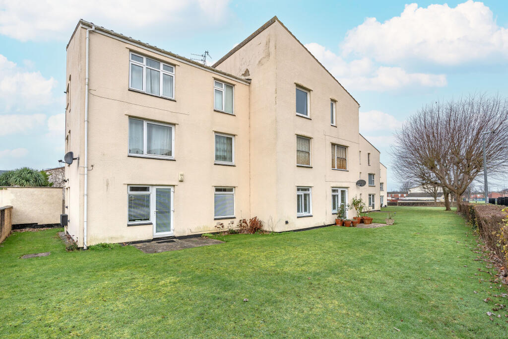 Apartment in Bristol - View 2