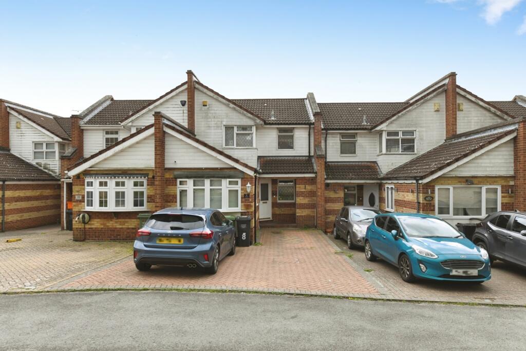 Main image of property: Downs Grove, Basildon, Essex, SS16