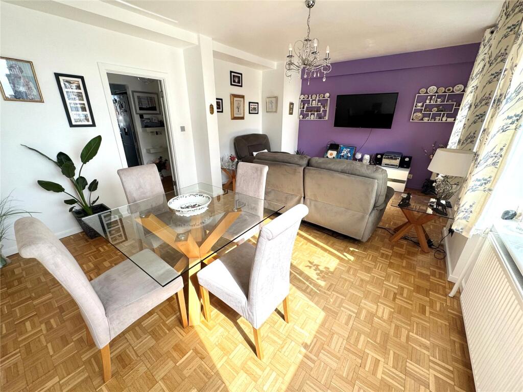 Chiswick Place, Eastbourne, East Sussex, BN21 - View 6