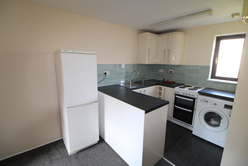 Apartment in Colchester - View 2