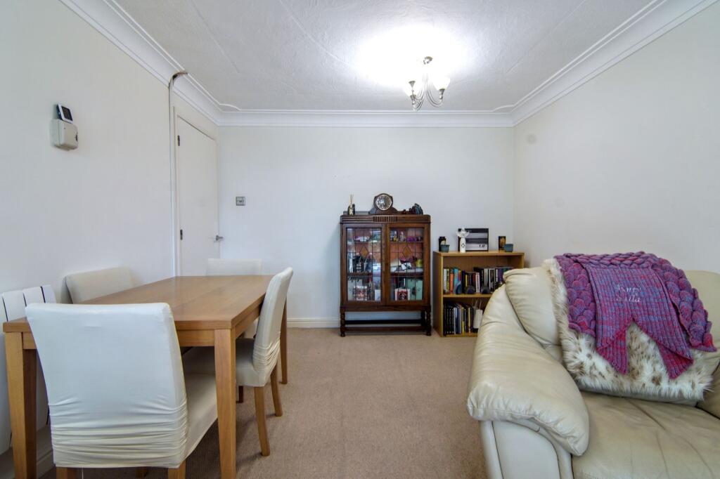 Apartment in Birmingham, West Midlands - View 5