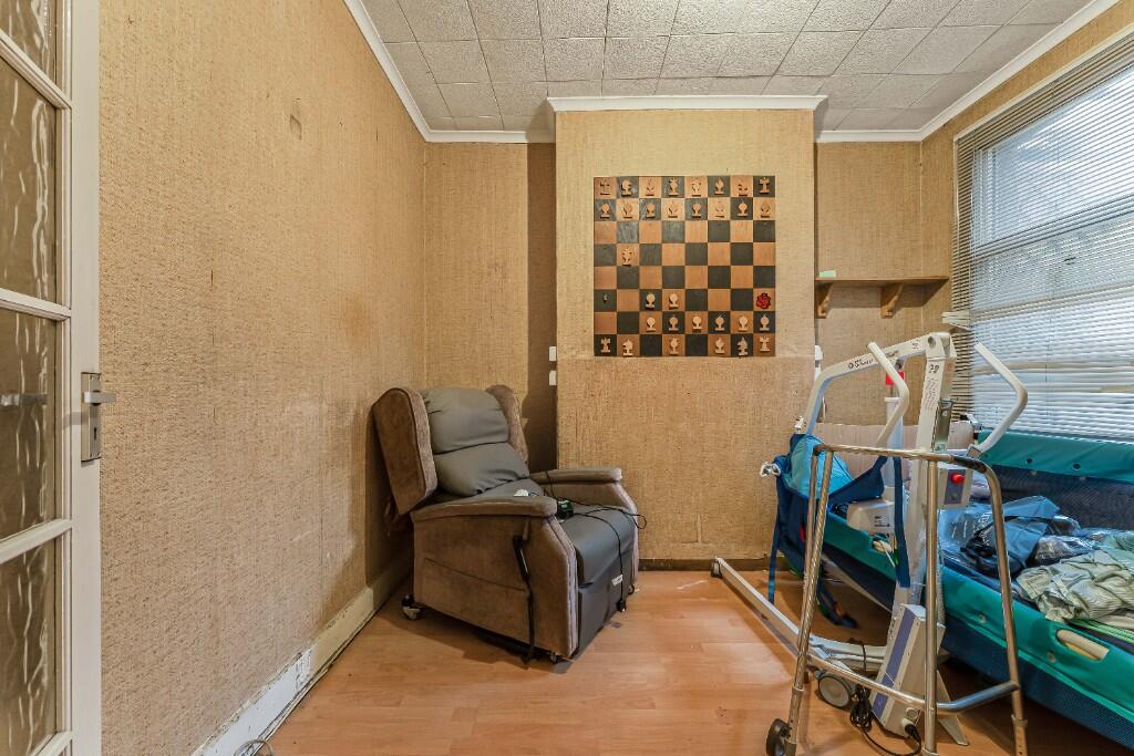 Norman Road, London, E11 photo 3
