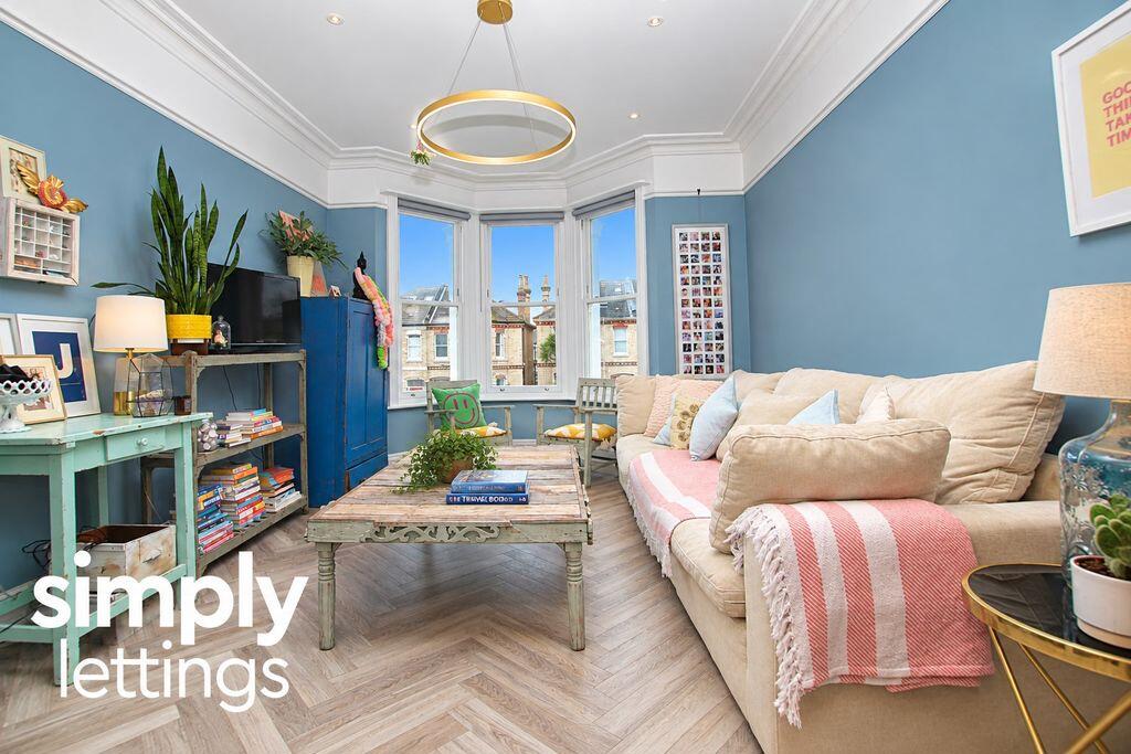 Apartment in Brighton - More