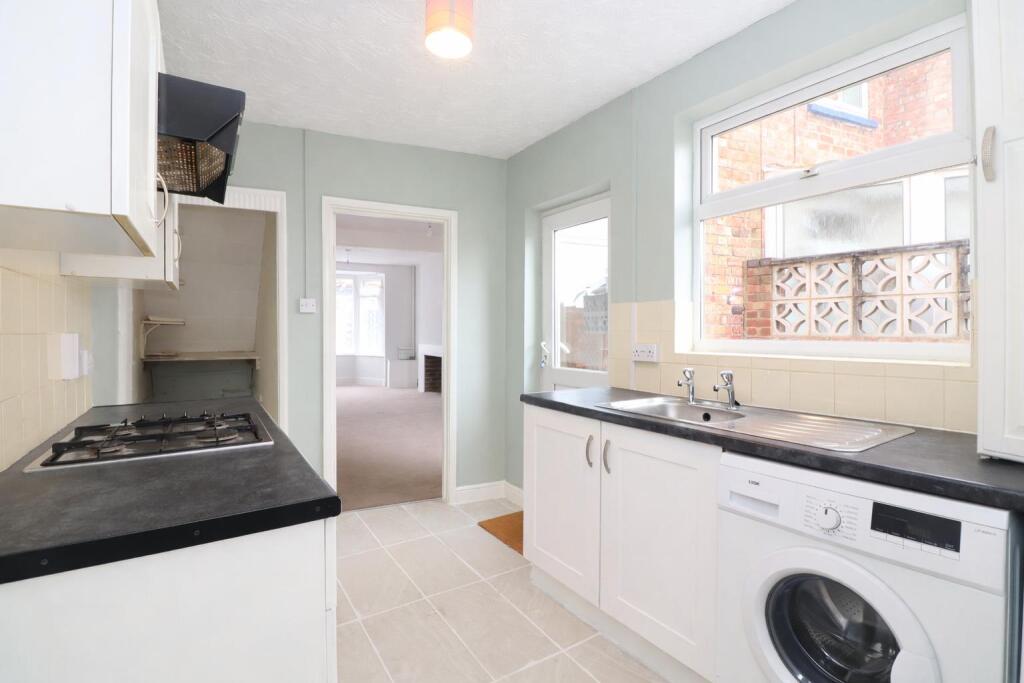 House in Rushden, North Northamptonshire - View 3