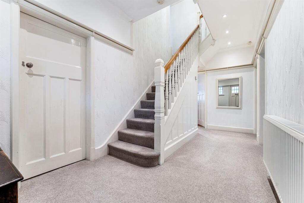 Cavendish Road, Bowdon, Altrincham photo 4