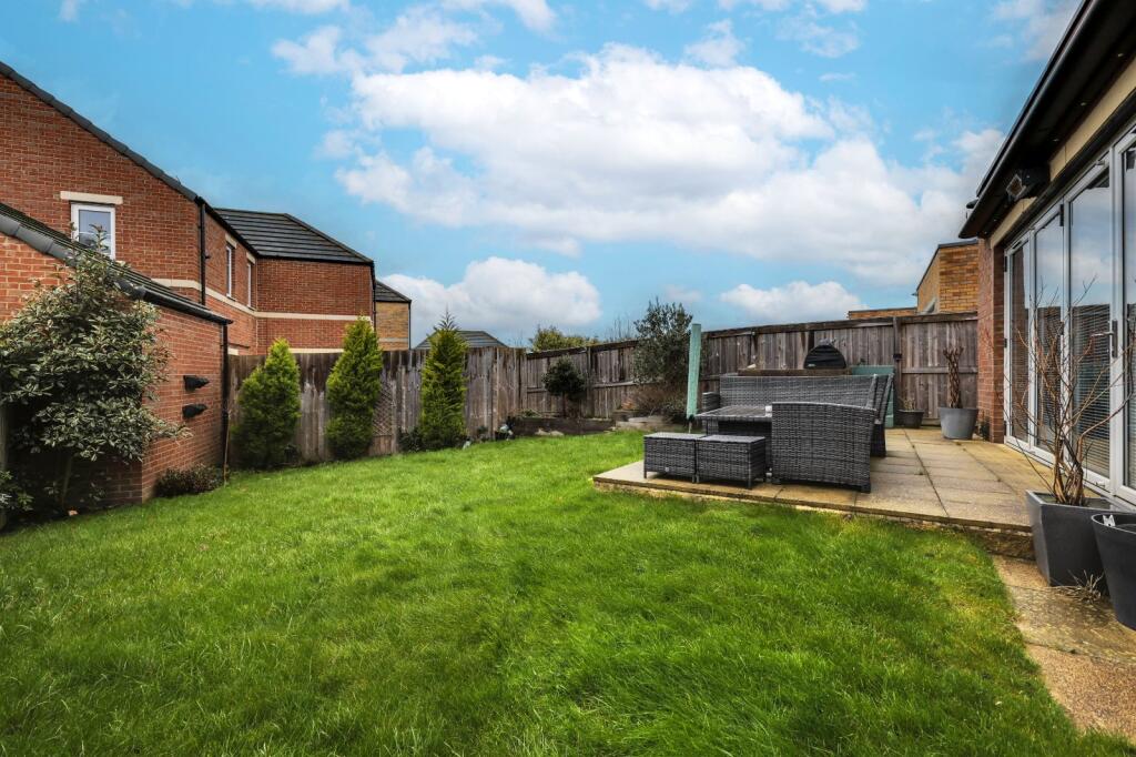 Additional image 19 of West Wood View, Apperley Bridge, Bradford, West Yorkshire, BD10