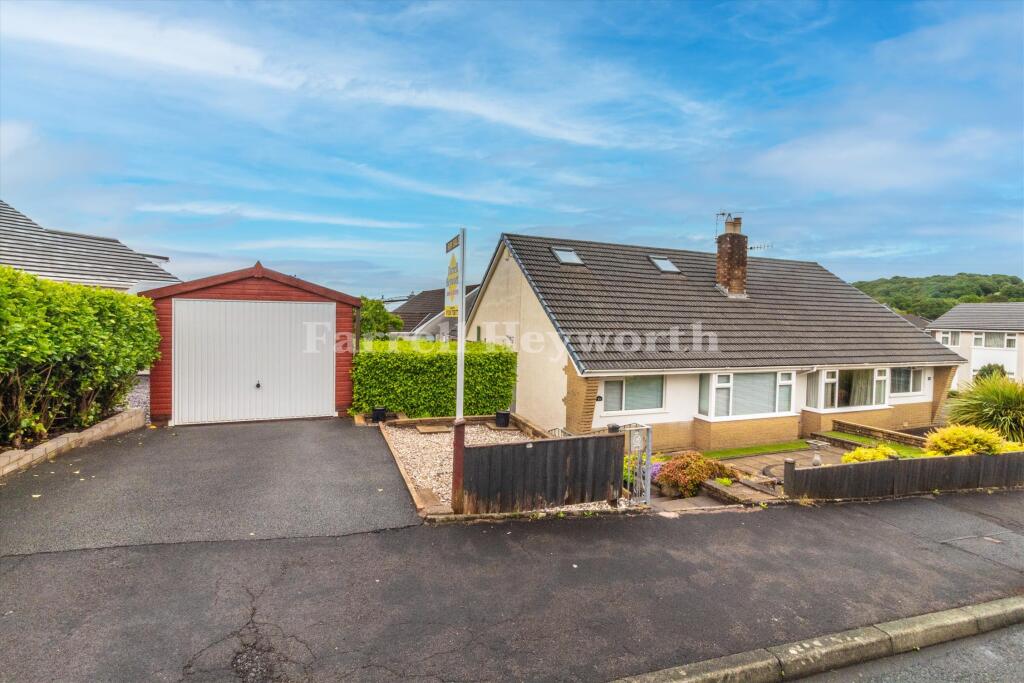 2-bed house on Wordsworth Avenue, Bolton Le Sands, £250,000