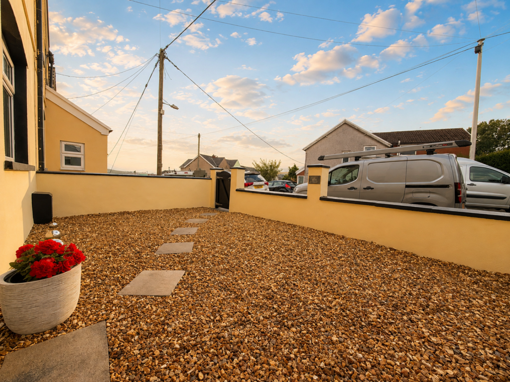 House in Cardiff - View 2
