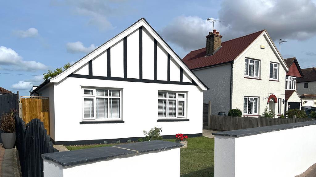 Main image of property: Reculver Road, Herne Bay, CT6 6QA