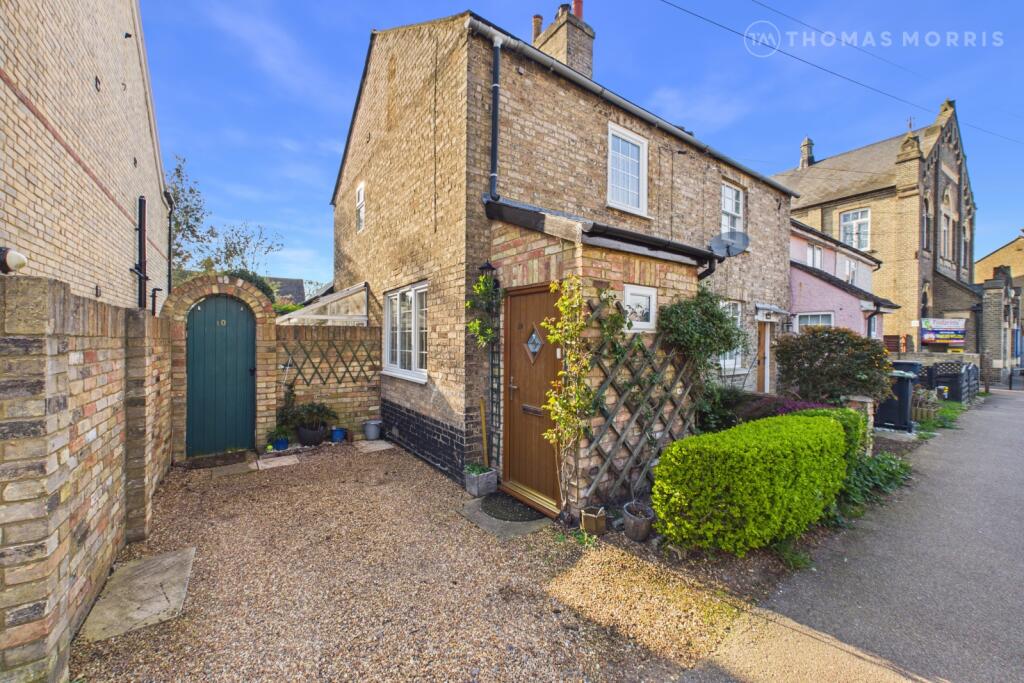 Main image of property: Chapel Fields, Biggleswade, Bedfordshire, SG18