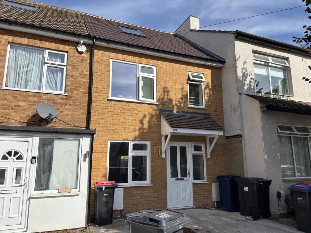 Main image of property: South Avenue, Southend-on-sea