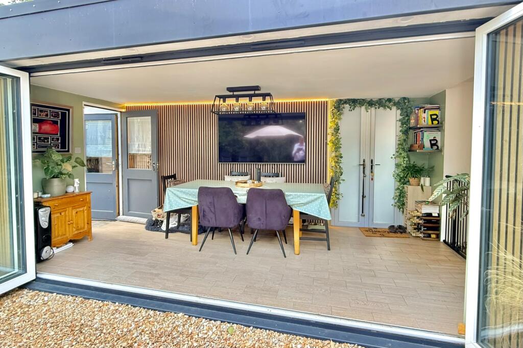 Main image of property: Moneyfly Road, Verwood BH31 6BL