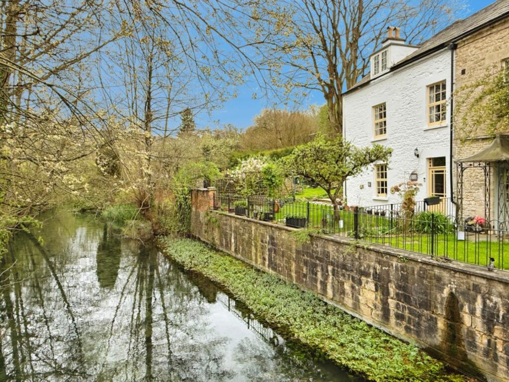 Main image of property: Port Lane, Brimscombe