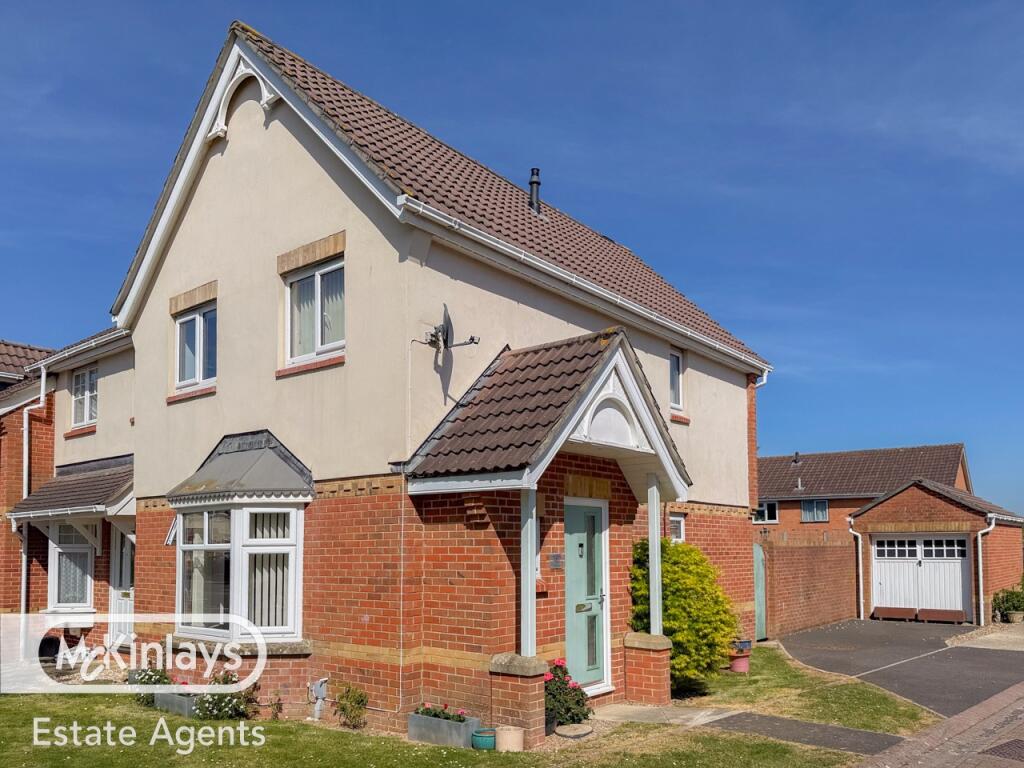 Main image of property: Beautifully presented 3 bedroom home, Eaton Close, Taunton