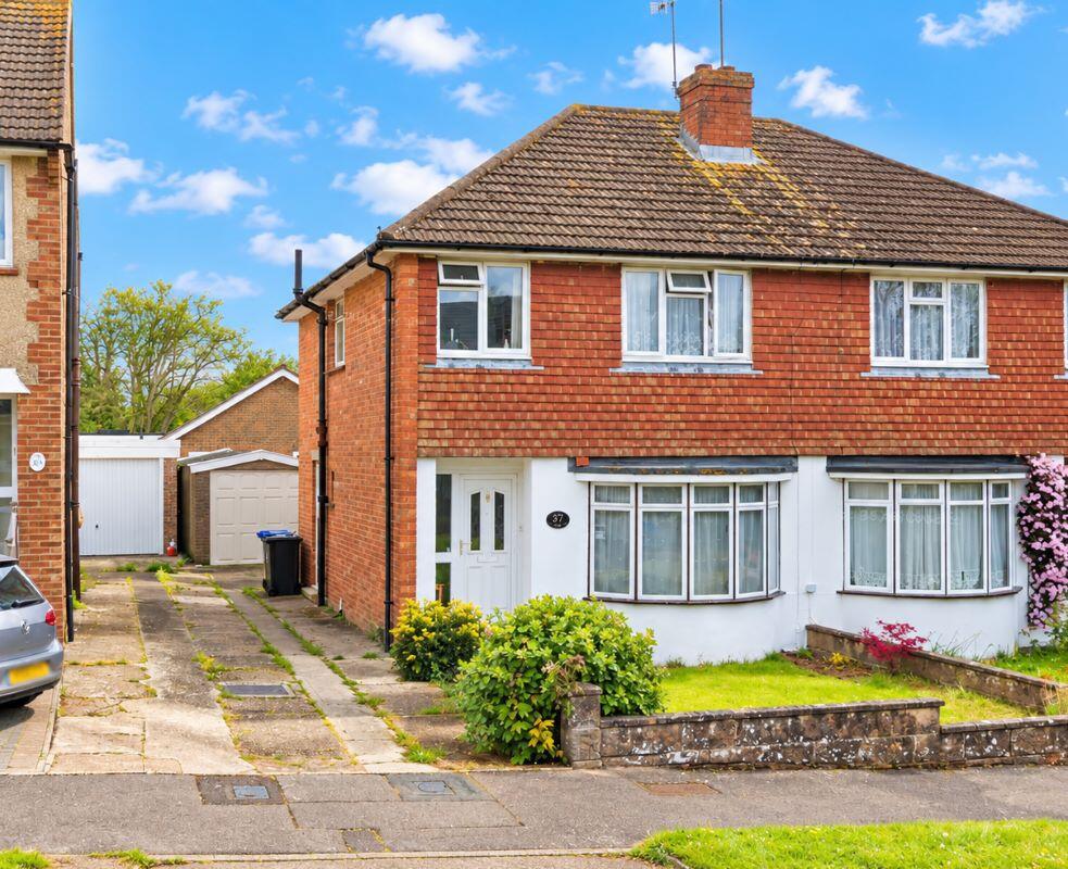 Main image of property: 37 Orchard Way, Burgess Hill, RH15 9PB