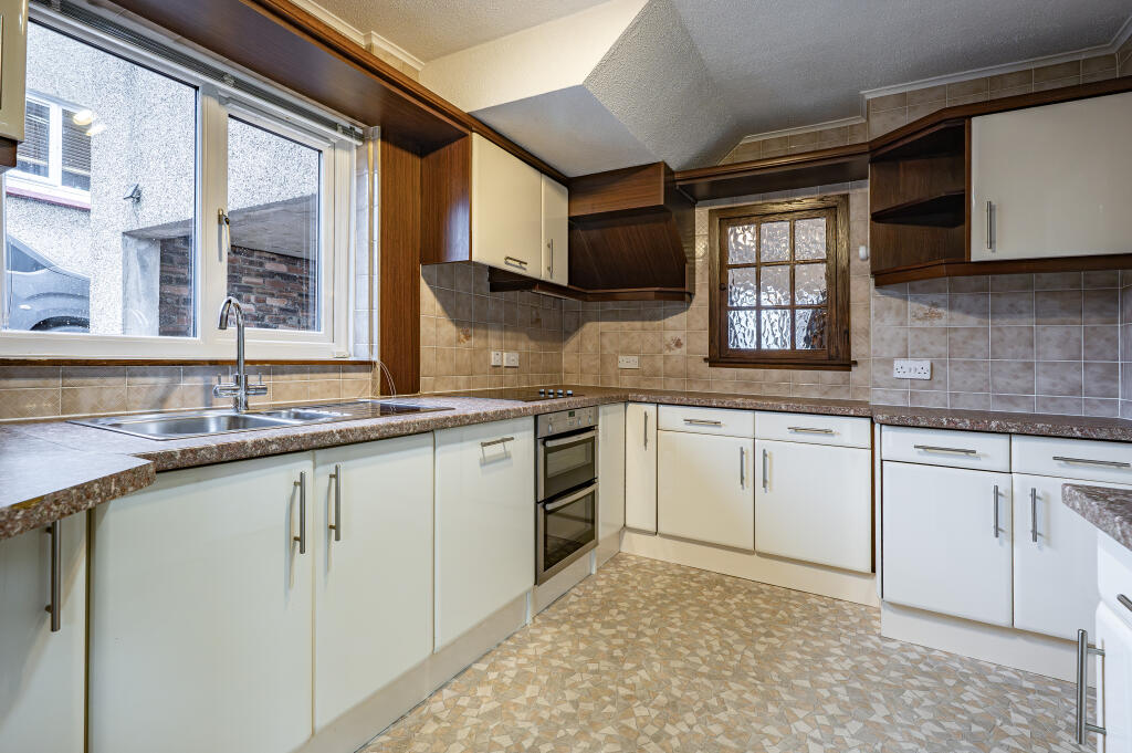 House in Glasgow, East Dunbartonshire - View 3