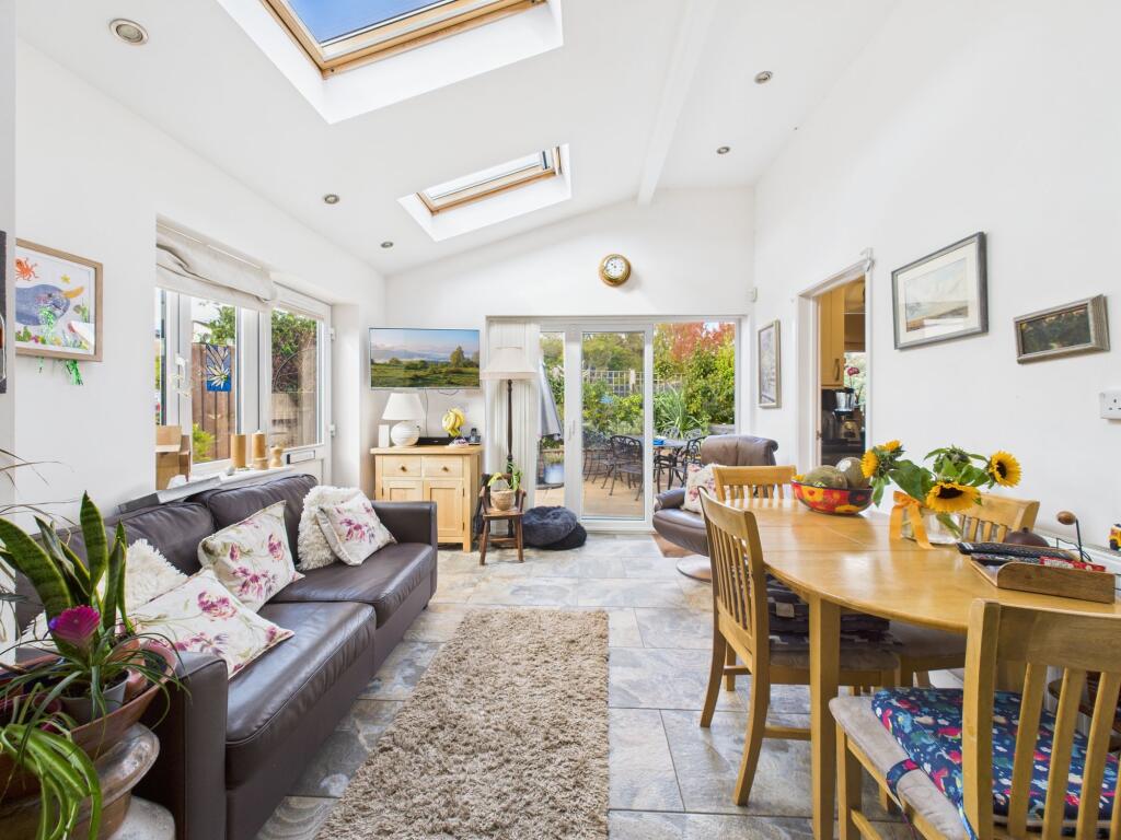 Leys Road, Pattishall, NN12 - View 6
