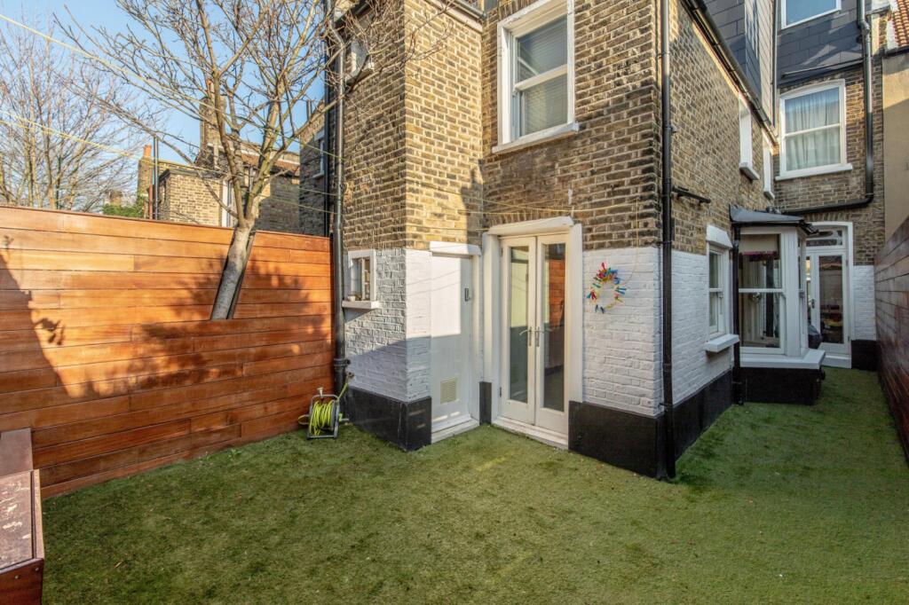 House in London - More