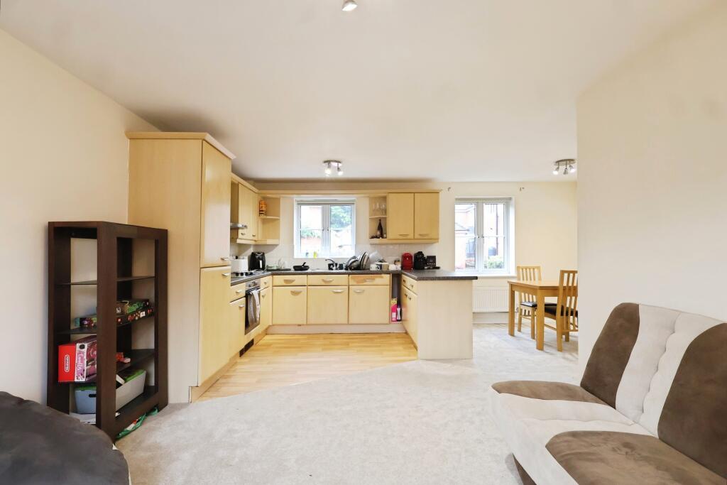 Apartment in Coventry - View 3