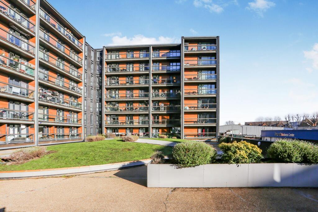 Apartment in London - View 5
