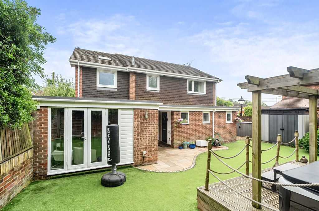 Main image of property: Chapel Road, West End, Southampton, Hampshire, SO30