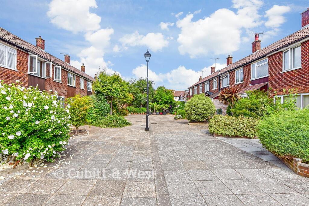 Main image of property: St. Thomas's Court, Portsmouth, Hampshire