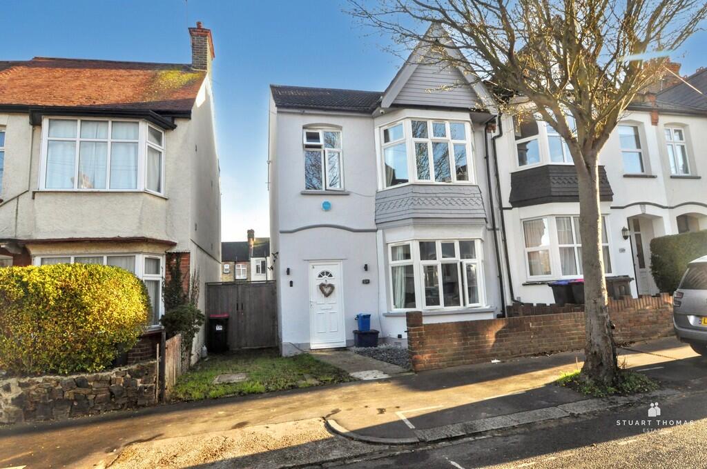 Main image of property: Hildaville Drive, Westcliff-on-Sea