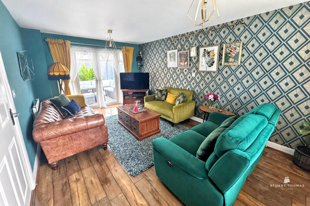 House in Southend-on-Sea - View 4