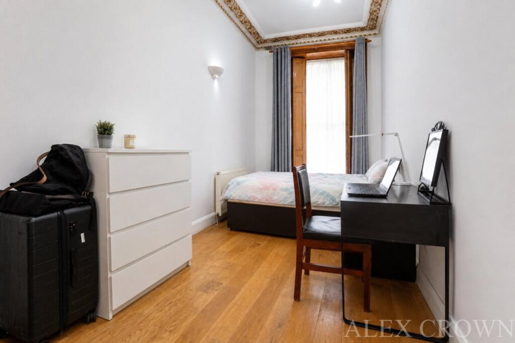 House in London, Paddington - View 4