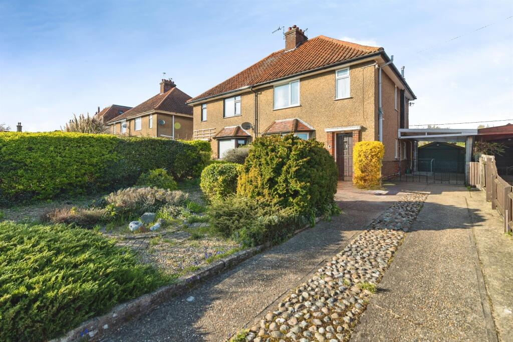 Main image of property: Beccles Road, Bungay