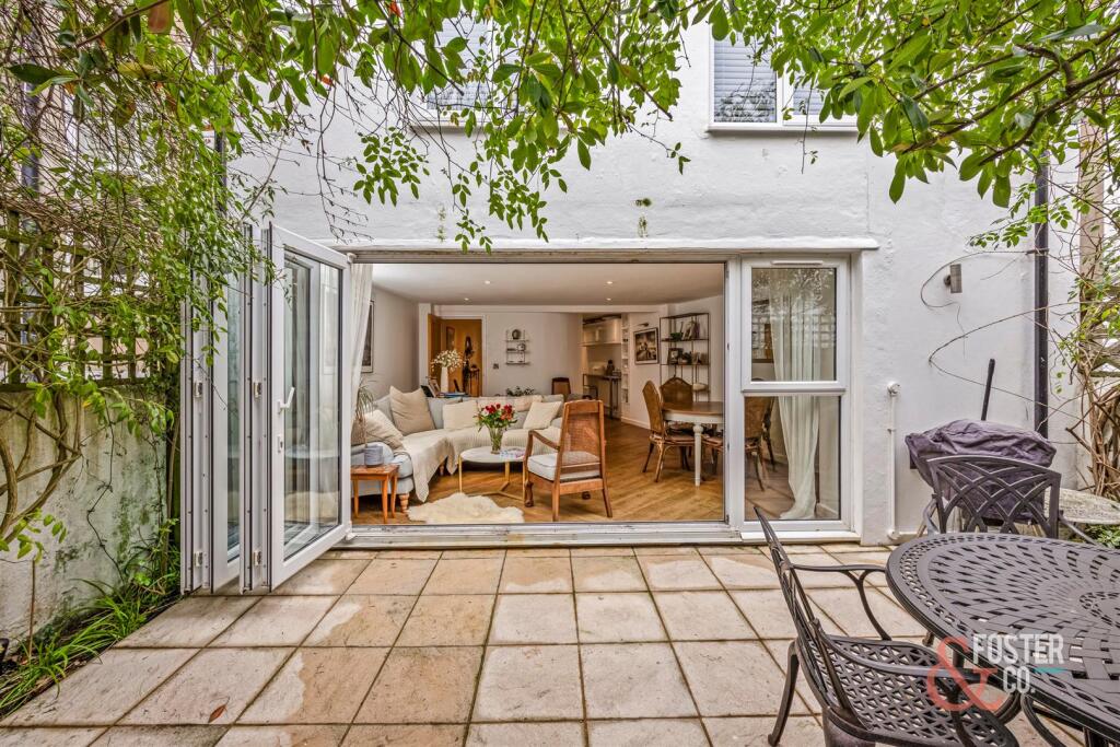 St. Aubyns, Hove - View 2