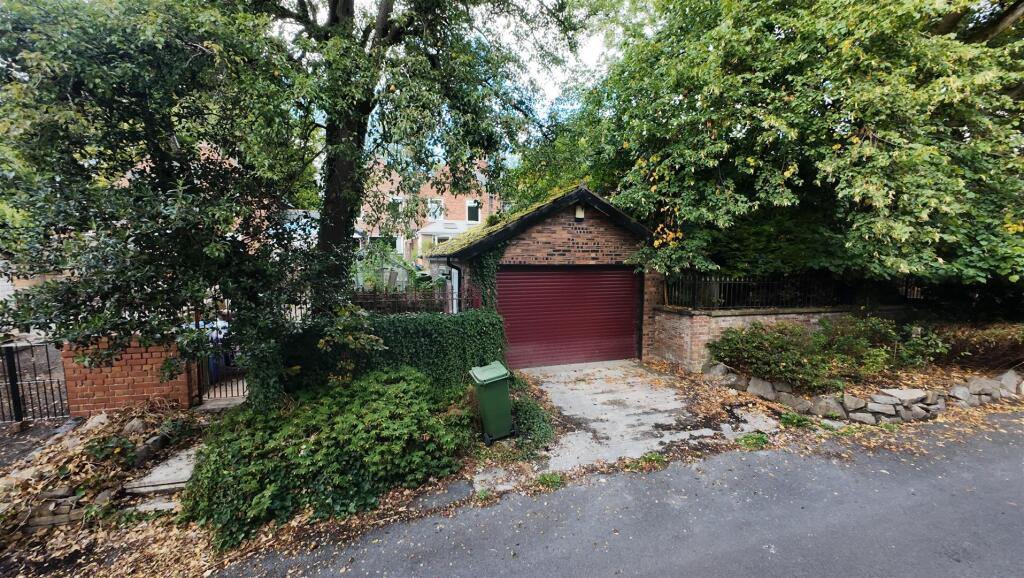 House in Manchester - View 4