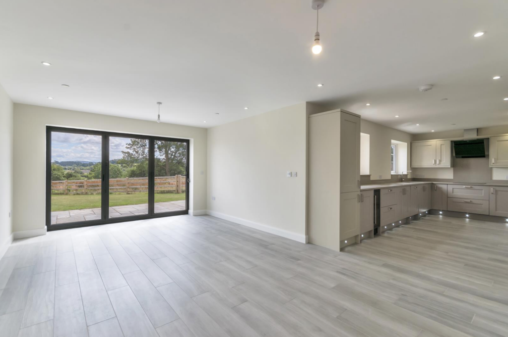 Breidden View, Llansantffraid YM Mechain, SY22 6FL photo 4