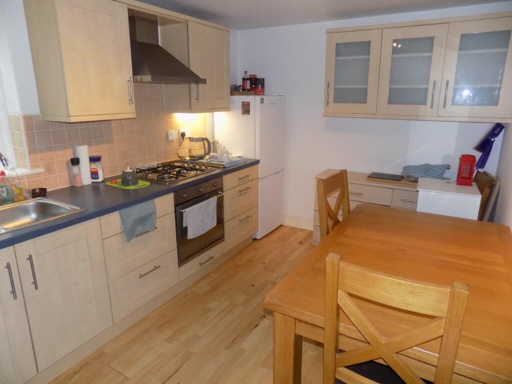 1 Madge Mews, Park Road, Ashbourne, Derbyshire, DE6 photo 2