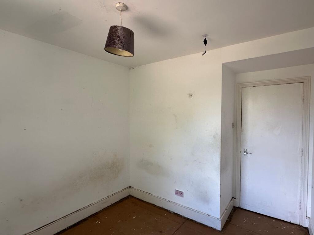 Apartment in London - View 3