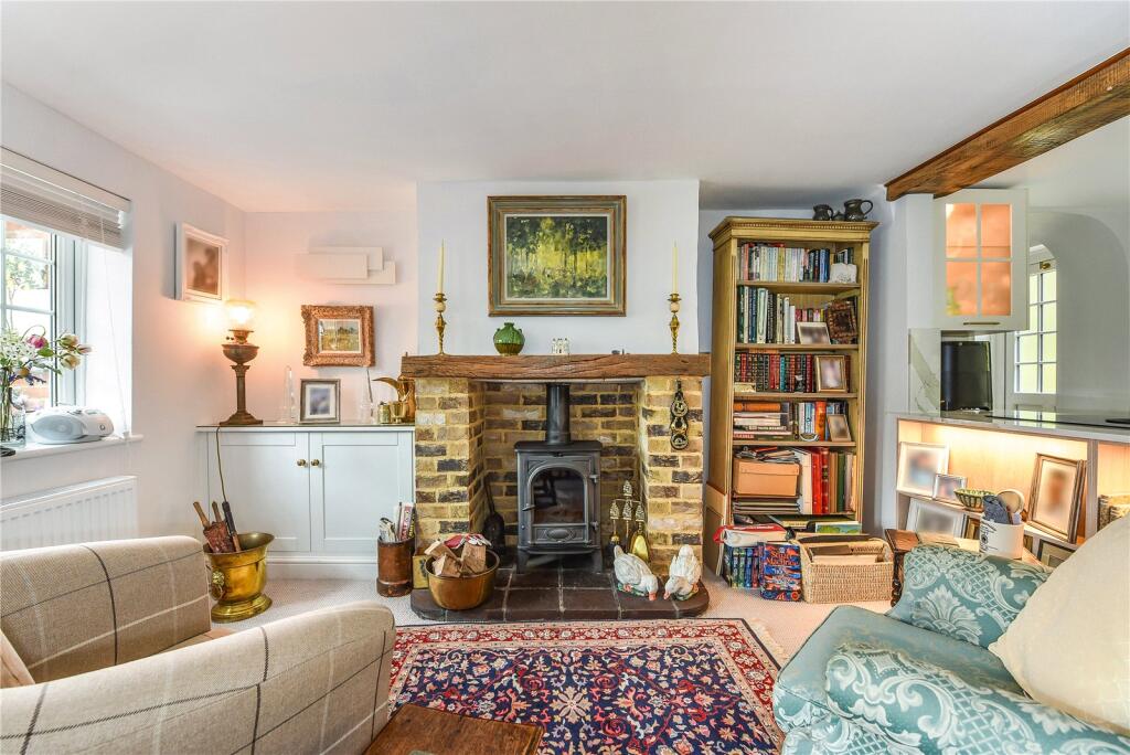 House in Chichester, Funtington - More