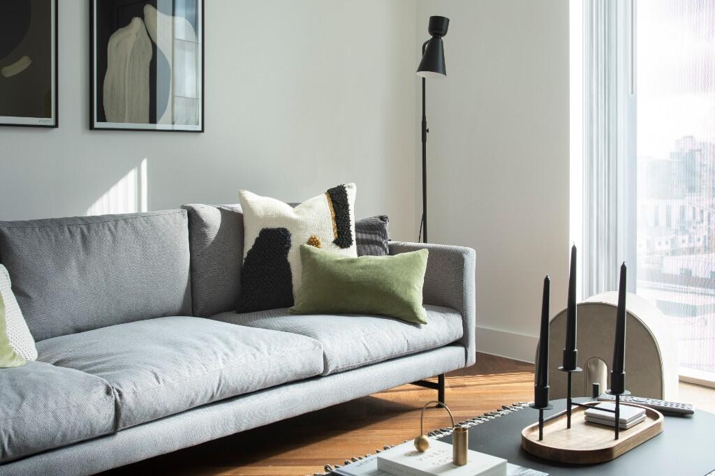 Main image of property: The Residences Manchester, Deansgate Square, Greater Manchester