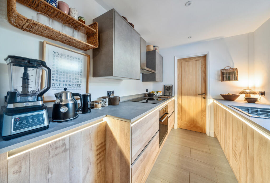 Margate Street, Bristol, Somerset, BS3 - View 2