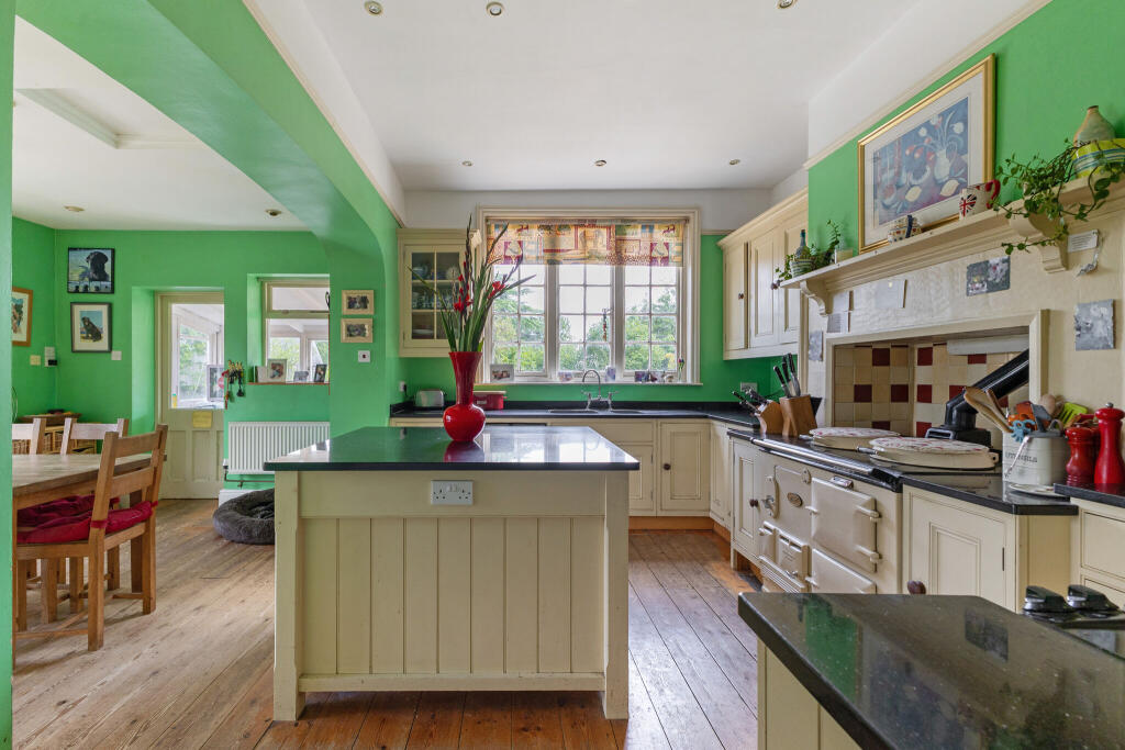House in Bath, Wiltshire - View 4