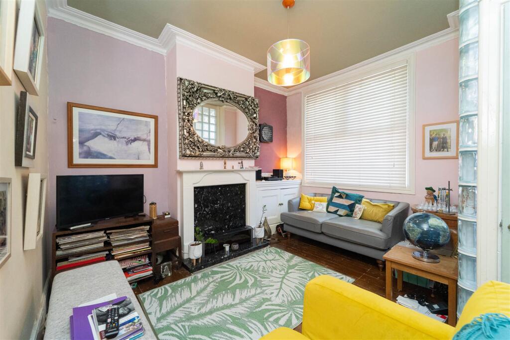 Needham Avenue, Chorlton photo 4
