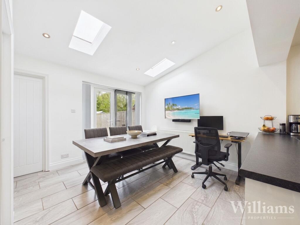 Brackley Lane, Calvert, MK18 - View 6