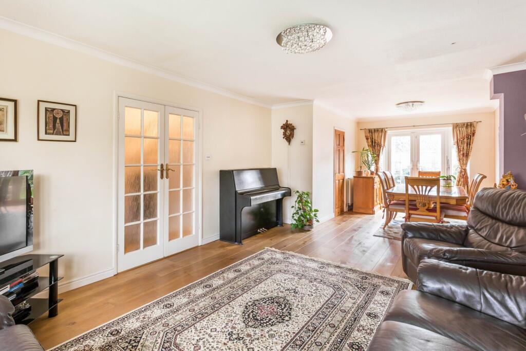 Main image of property: Avenue Road, London, SW20