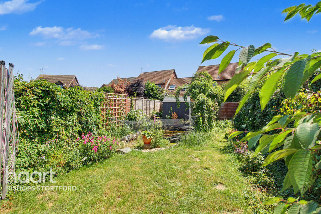 Apartment in East Hertfordshire, Thorley Park, Bishop's Stortford - View 4