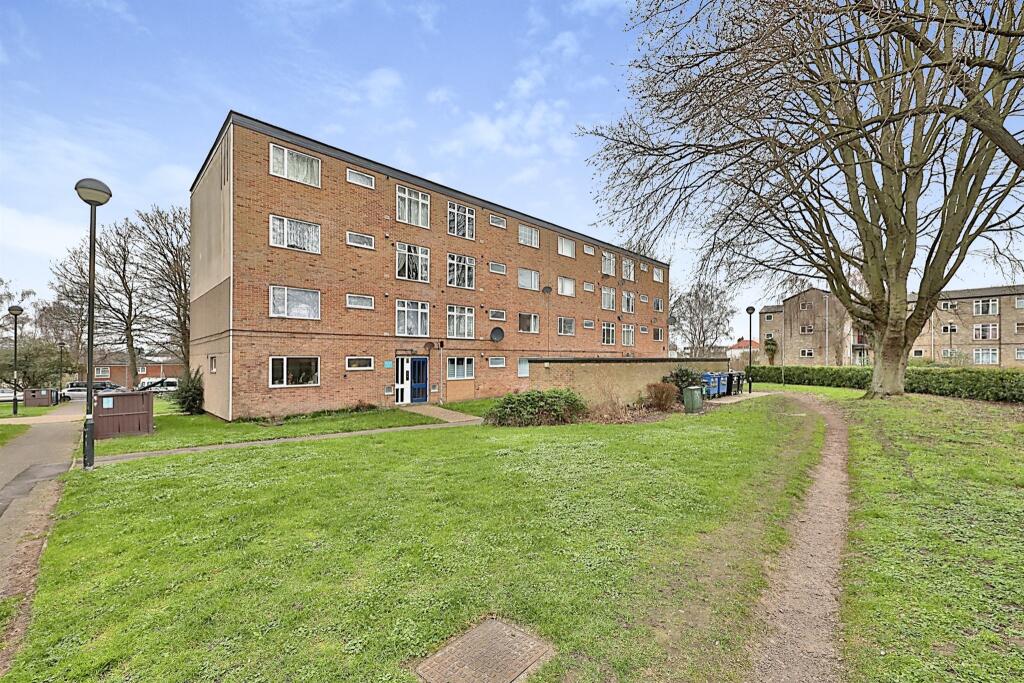 2-bed flat on Lefroy Road, Norwich, £130,000