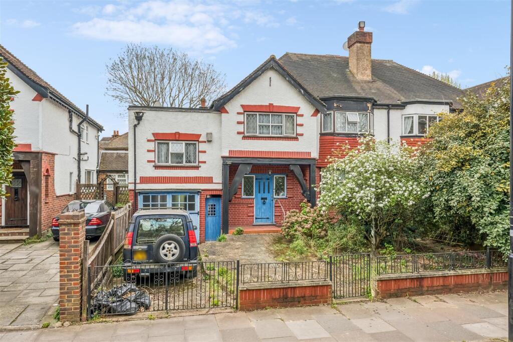Main image of property: Sutton Court Road, London, W4